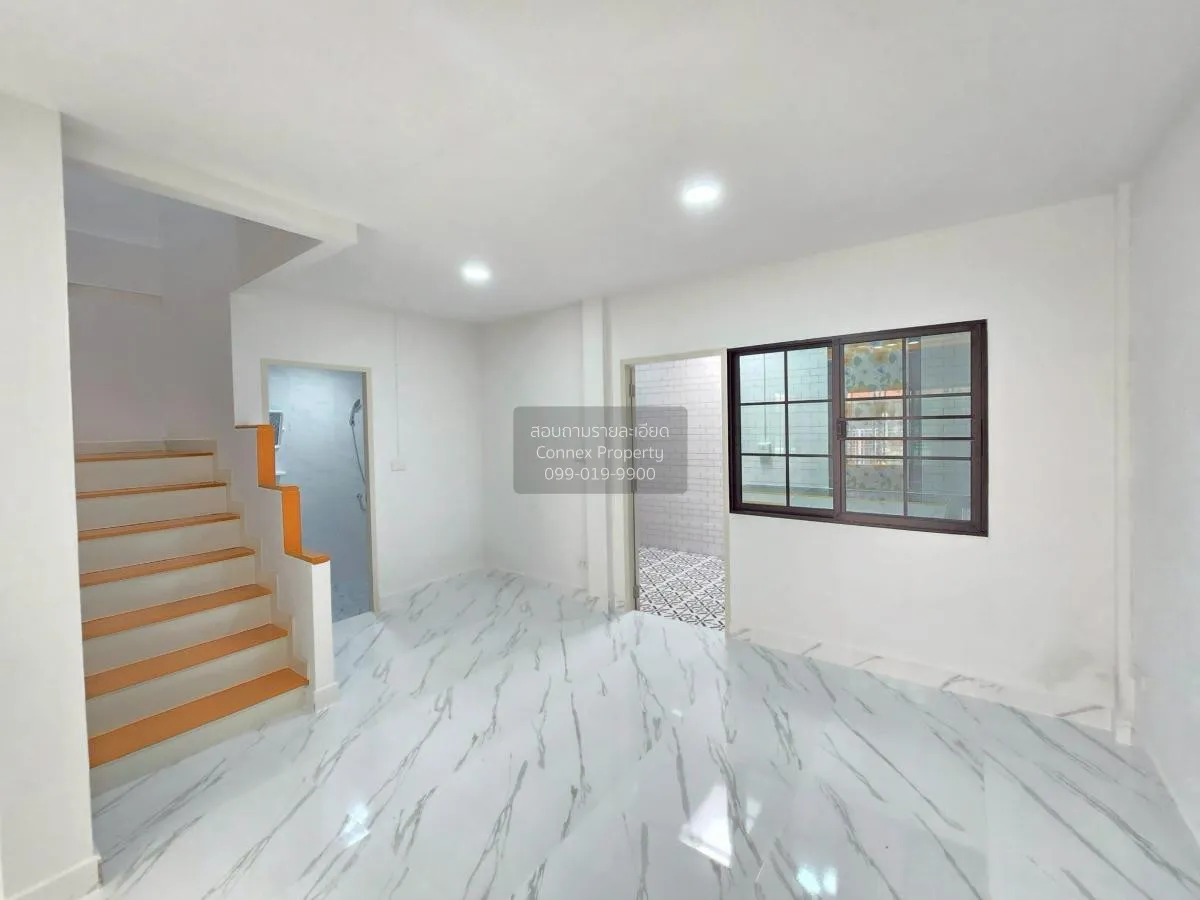 For Sale Townhouse/Townhome  , Baan Phrae Ma Phorn klong 11 , Bue