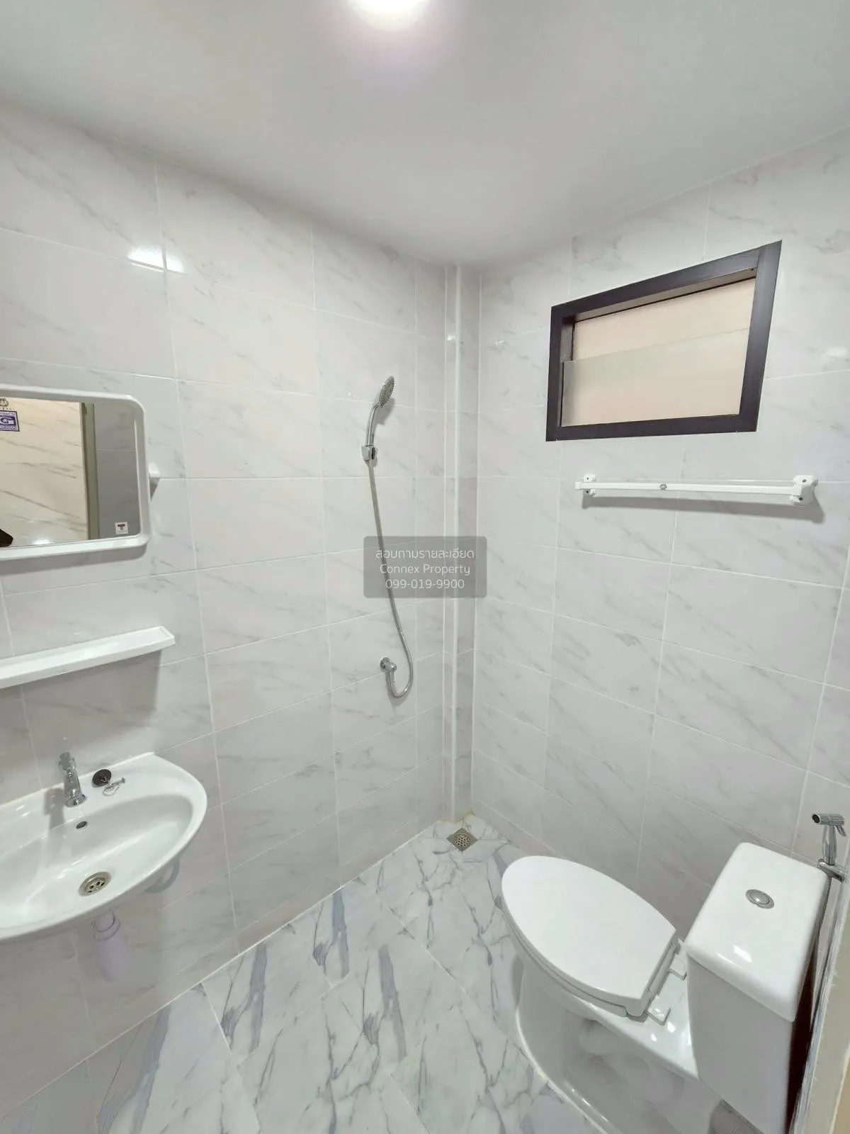 For Sale Townhouse/Townhome  , Baan Phrae Ma Phorn klong 11 , Bue