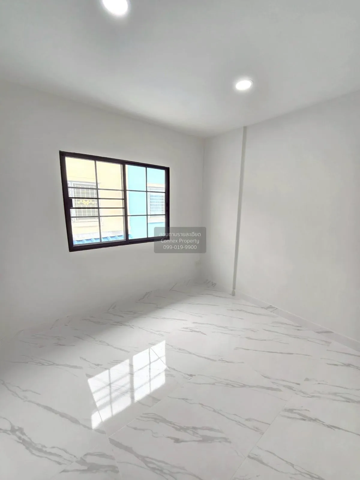 For Sale Townhouse/Townhome  , Baan Phrae Ma Phorn klong 11 , Bue