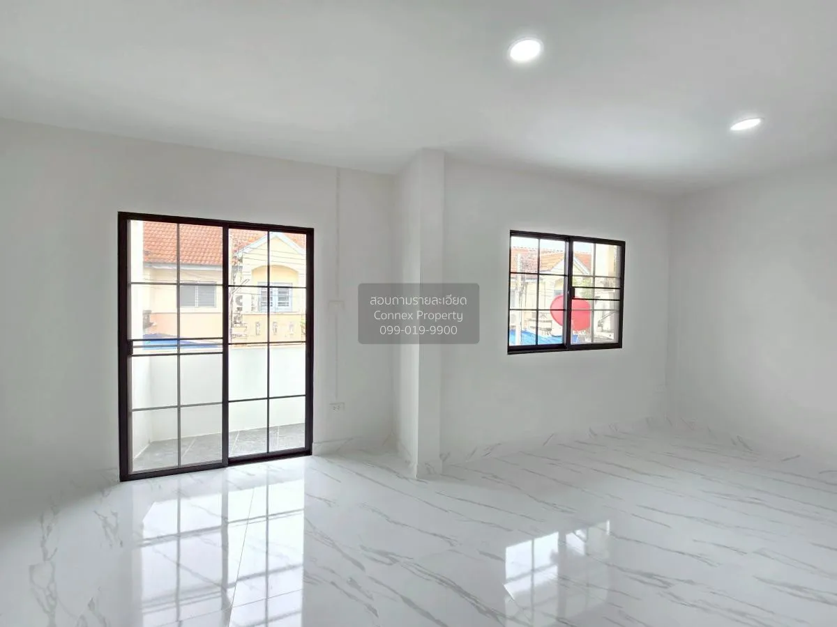 For Sale Townhouse/Townhome  , Baan Phrae Ma Phorn klong 11 , Bue