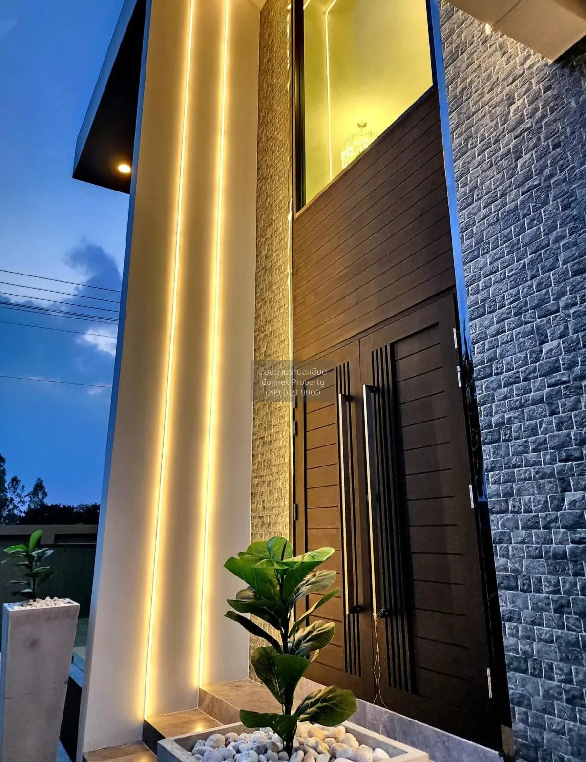 For Sale House,central nakorn phathom , nice view , wide frontage