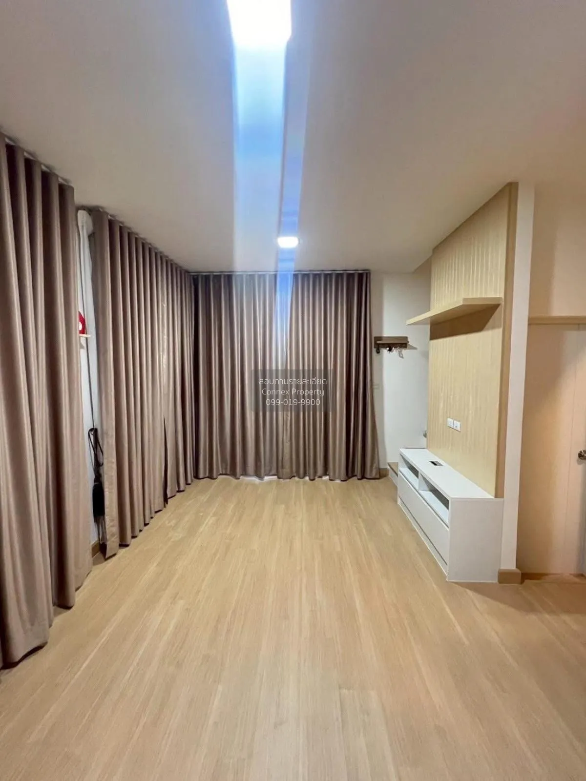 For Sale Townhouse/Townhome  , Anasiri Bangna , corner unit , Ban