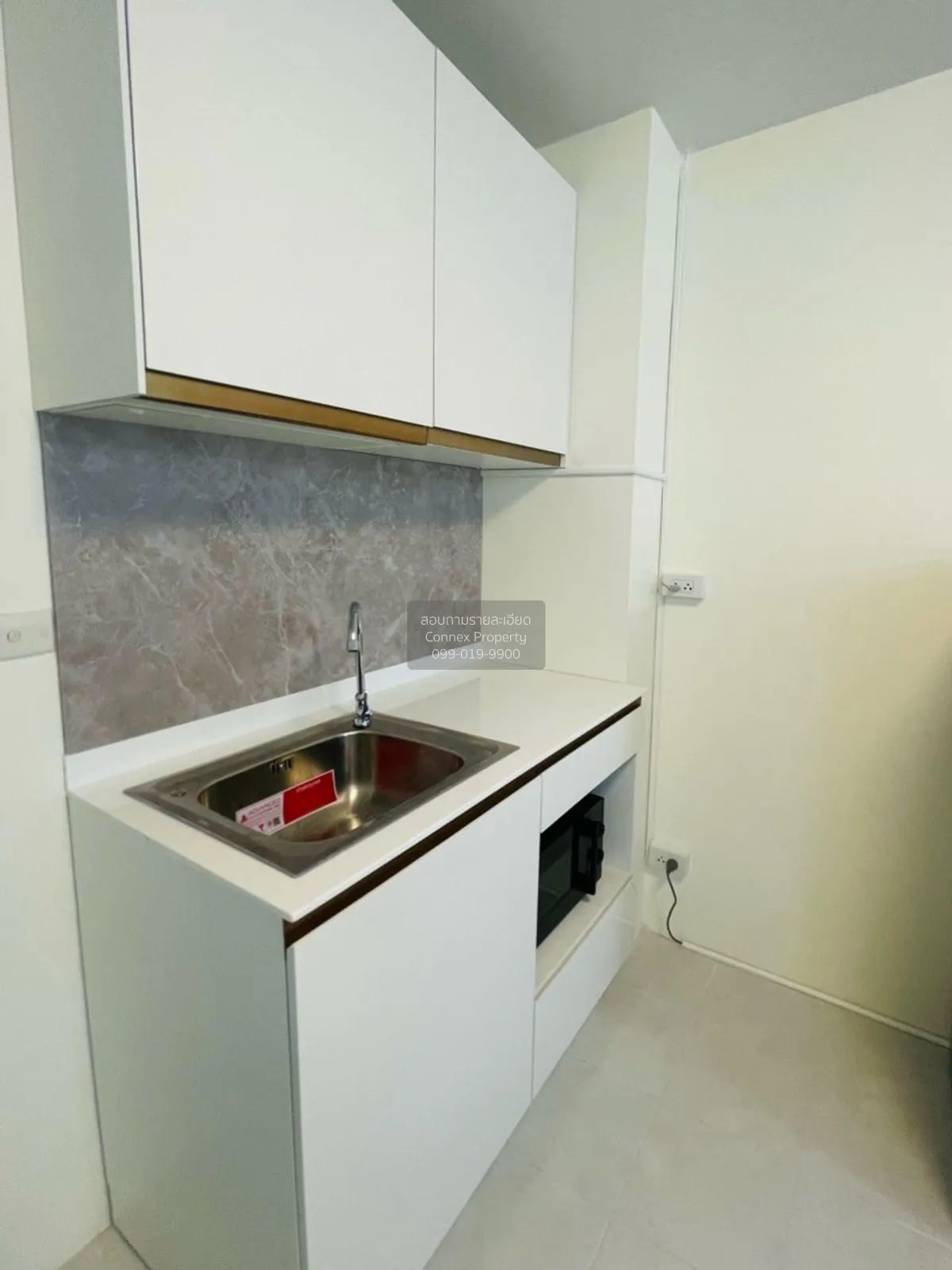 เช่าคอนโด  เดอะ พาร์คแลนด์ บางนา MRT-ศรีเอี่ยม (สายสีเหลือง) บางน 4