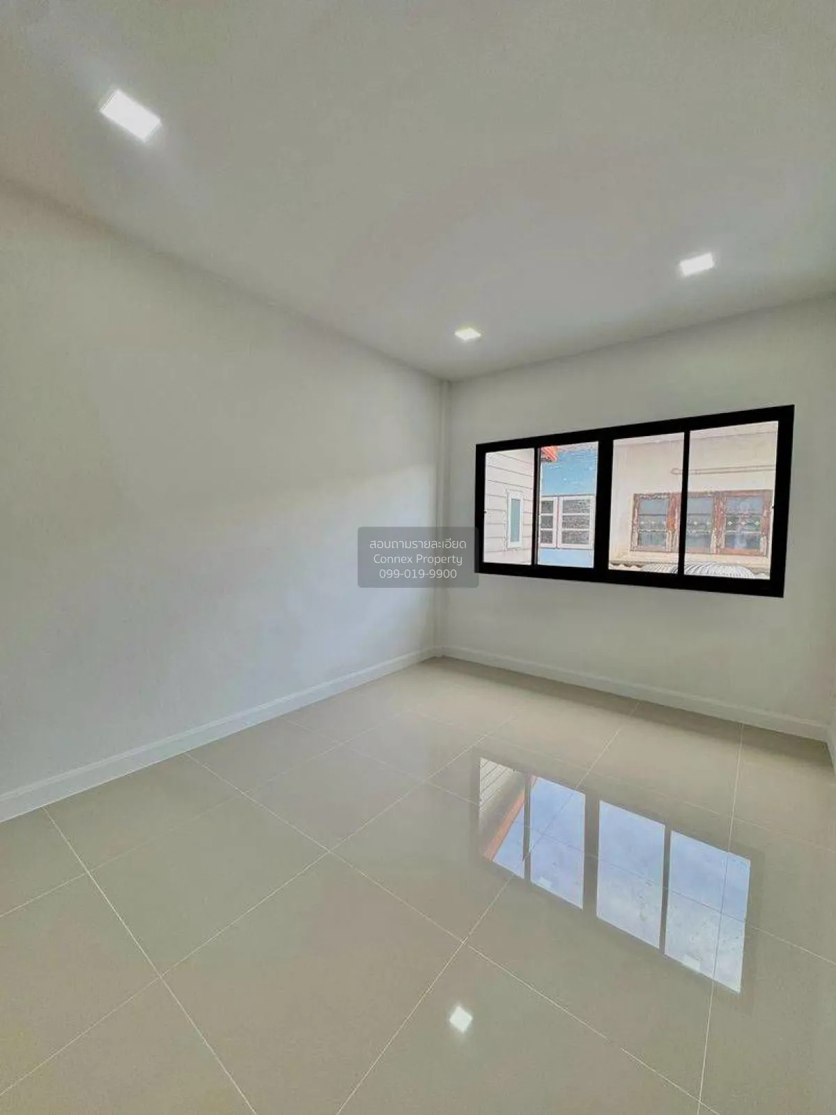 For Sale Townhouse/Townhome  , Asia Home Town , newly renovated ,