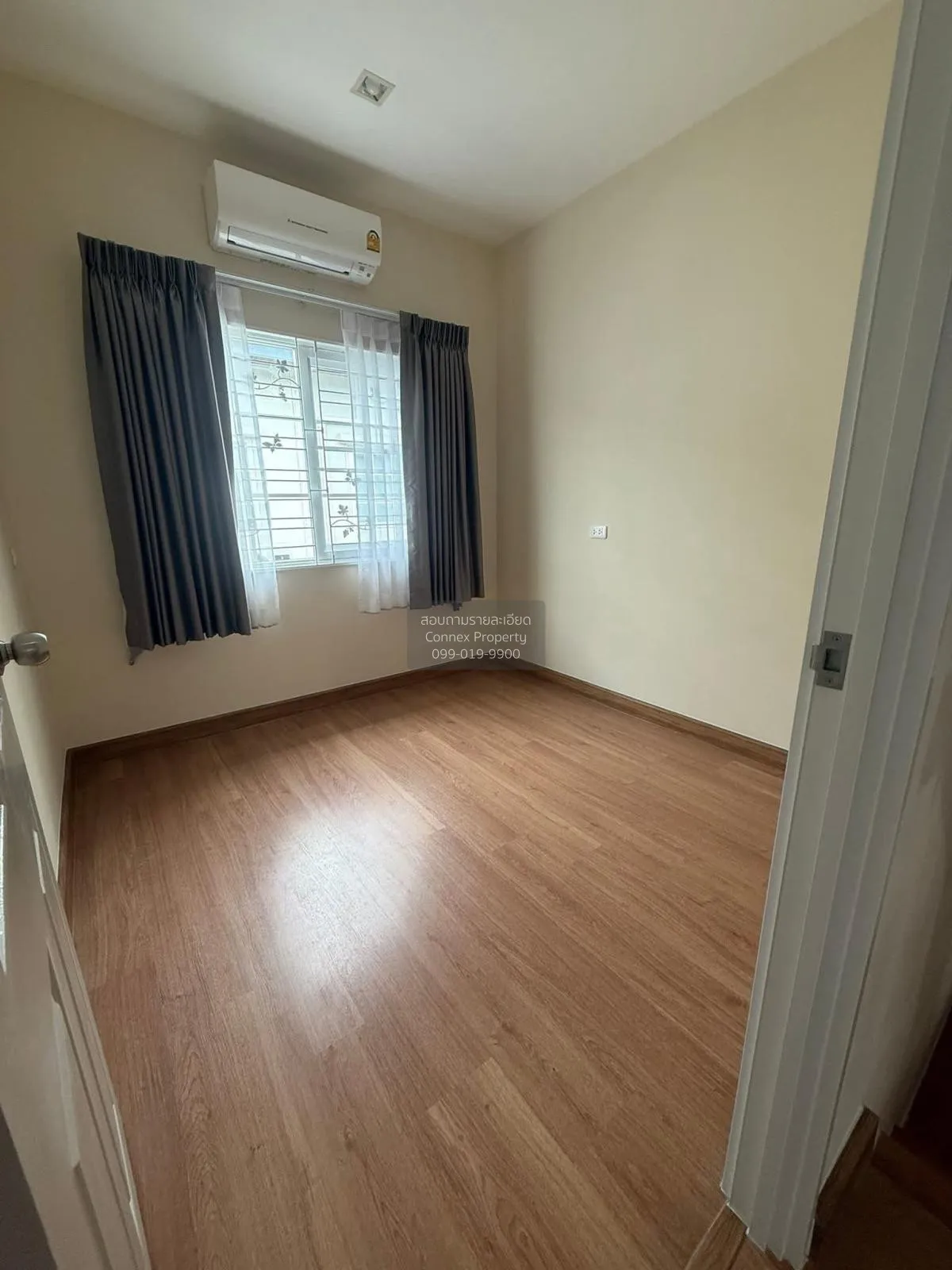 For Rent Townhouse/Townhome  , Golden Town Sukhumvit - Bearing BT