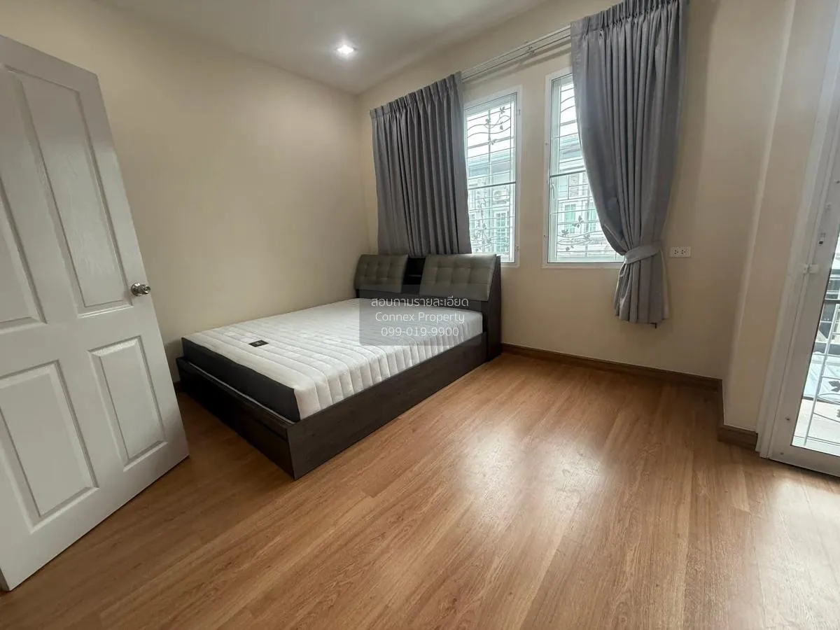 For Rent Townhouse/Townhome  , Golden Town Sukhumvit - Bearing BT
