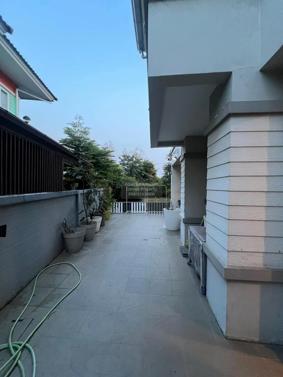 For Sale House , Villa Ramintra , wide frontage , Tha Raeng , Ban