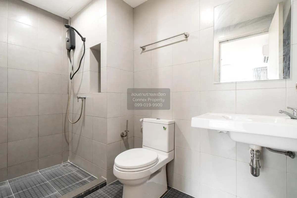 For Rent Condo , Elio Del Ray Sukhumvit 64 , newly renovated , BT