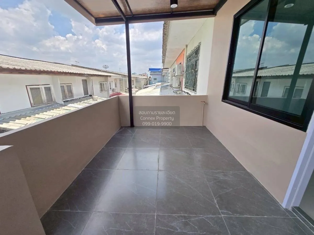 For Sale Townhouse/Townhome  , Baan Teerawan , newly renovated , 