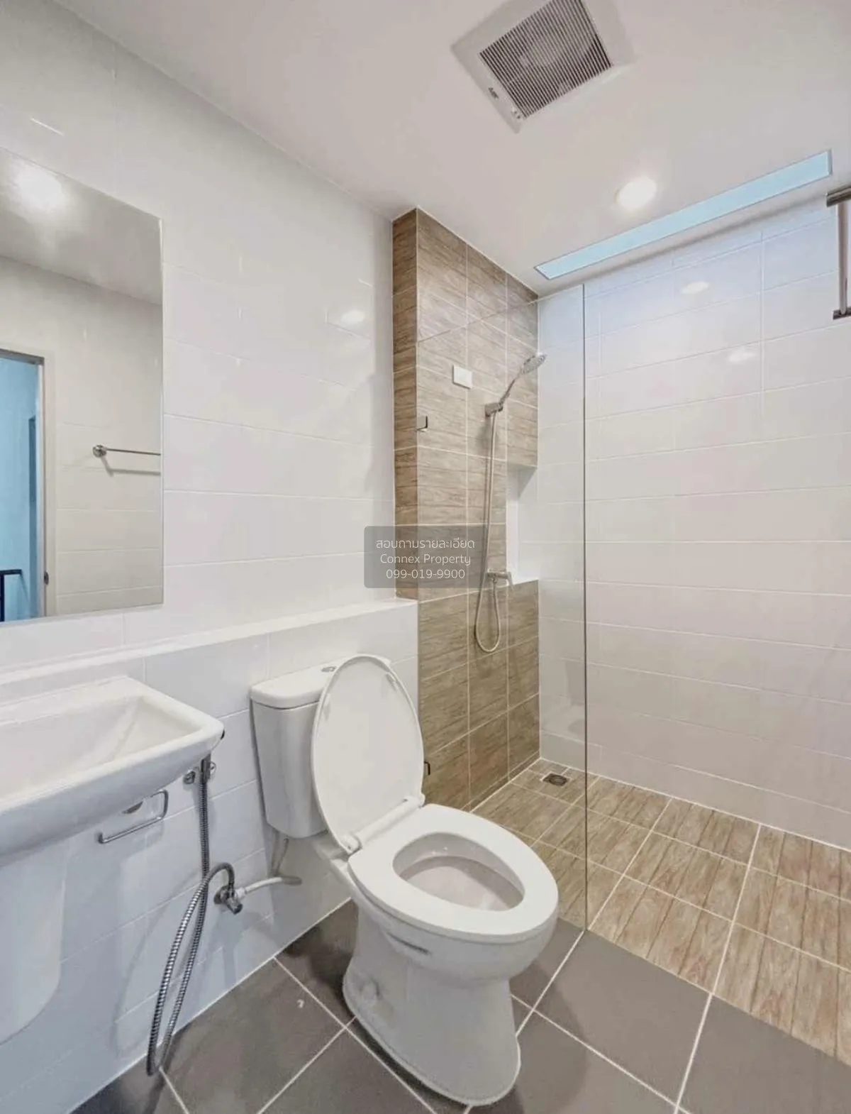 เช่าทาวน์เฮ้าส์/ทาวน์โฮม  พลีโน่ สุขุมวิท - บางนา 2 หน้ากว้าง บาง