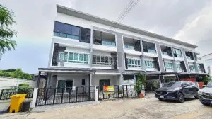 For Rent Townhouse/Townhome  , The Ricco Town Watcharapol , Tha Raeng , Bang Khen , Bangkok , CX-126934