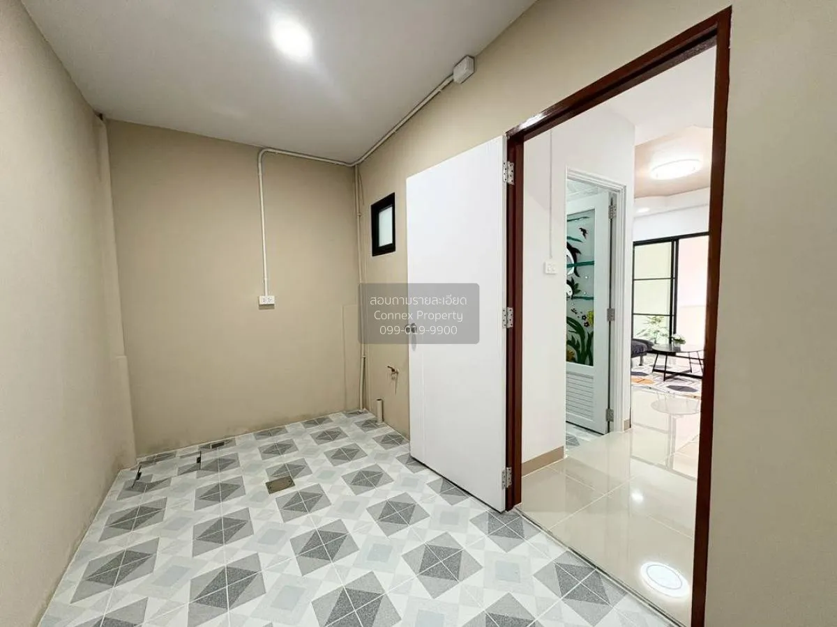 For Sale Townhouse/Townhome  , Baan Buathong 4 Baan Kluay-Sai Noi