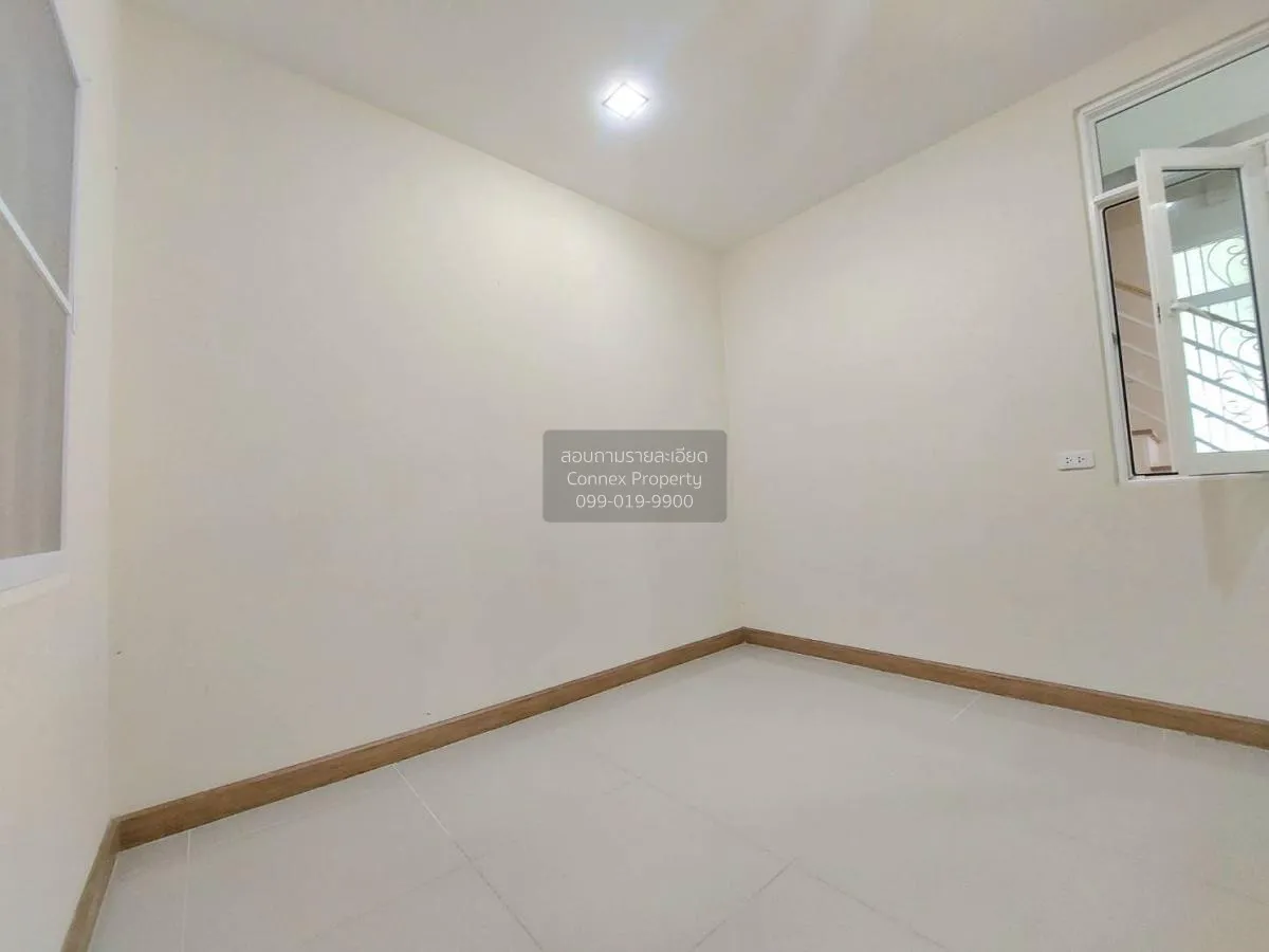 For Sale Townhouse/Townhome  , Golden Town Petchkasem , Nong Khan
