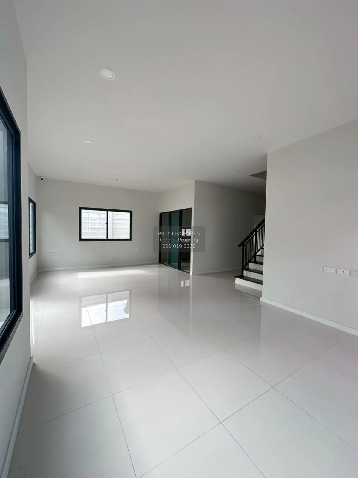 ขายบ้าน  แกรนด์ บริทาเนีย พระราม 9-กรุงเทพกรีฑา คลองสองต้นนุ่น เข 2