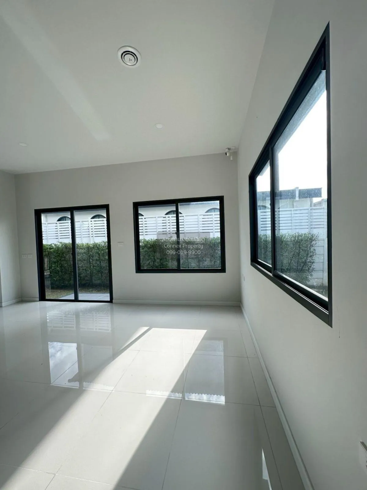 ขายบ้าน  แกรนด์ บริทาเนีย พระราม 9-กรุงเทพกรีฑา คลองสองต้นนุ่น เข 4