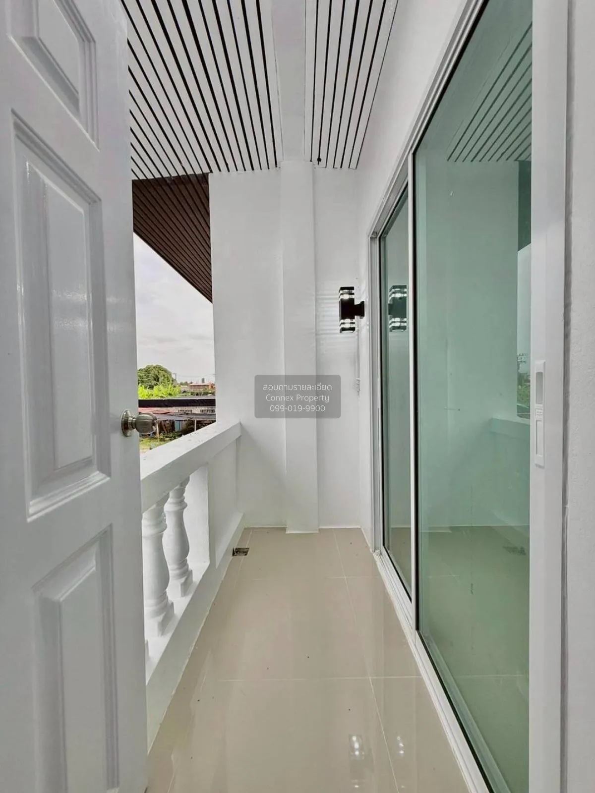 ขายทาวน์เฮ้าส์/ทาวน์โฮม  บ้านธารถวิล ซอยวัดพระเงิน รีโนเวทใหม่ บา