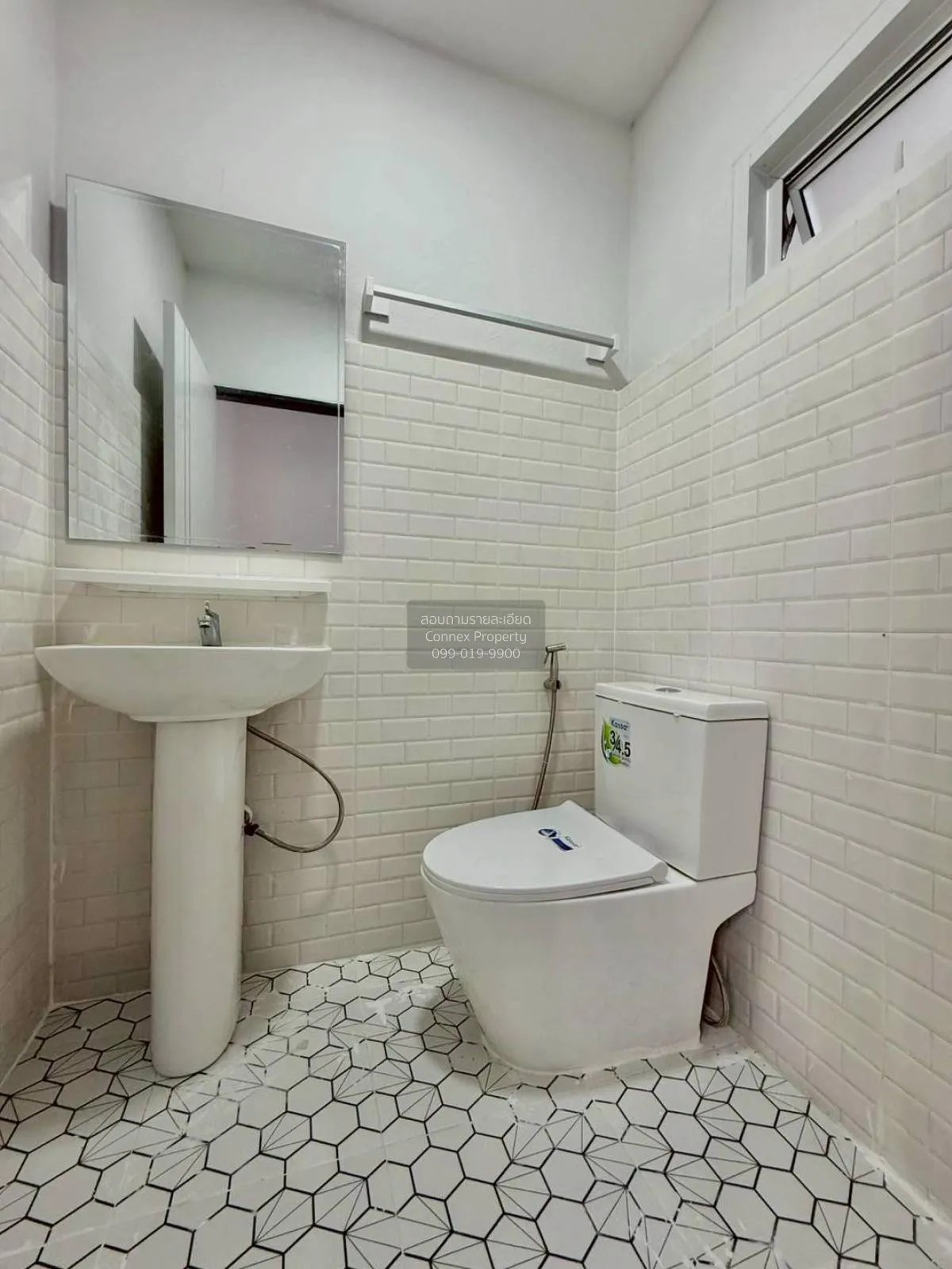 ขายทาวน์เฮ้าส์/ทาวน์โฮม  บ้านธารถวิล ซอยวัดพระเงิน รีโนเวทใหม่ บา