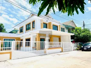 For Sale Townhouse/Townhome  , Pruksa 18/1 , corner unit , newly renovated , Bang Mae Nang , Bang Yai , Nonthaburi , CX-127070