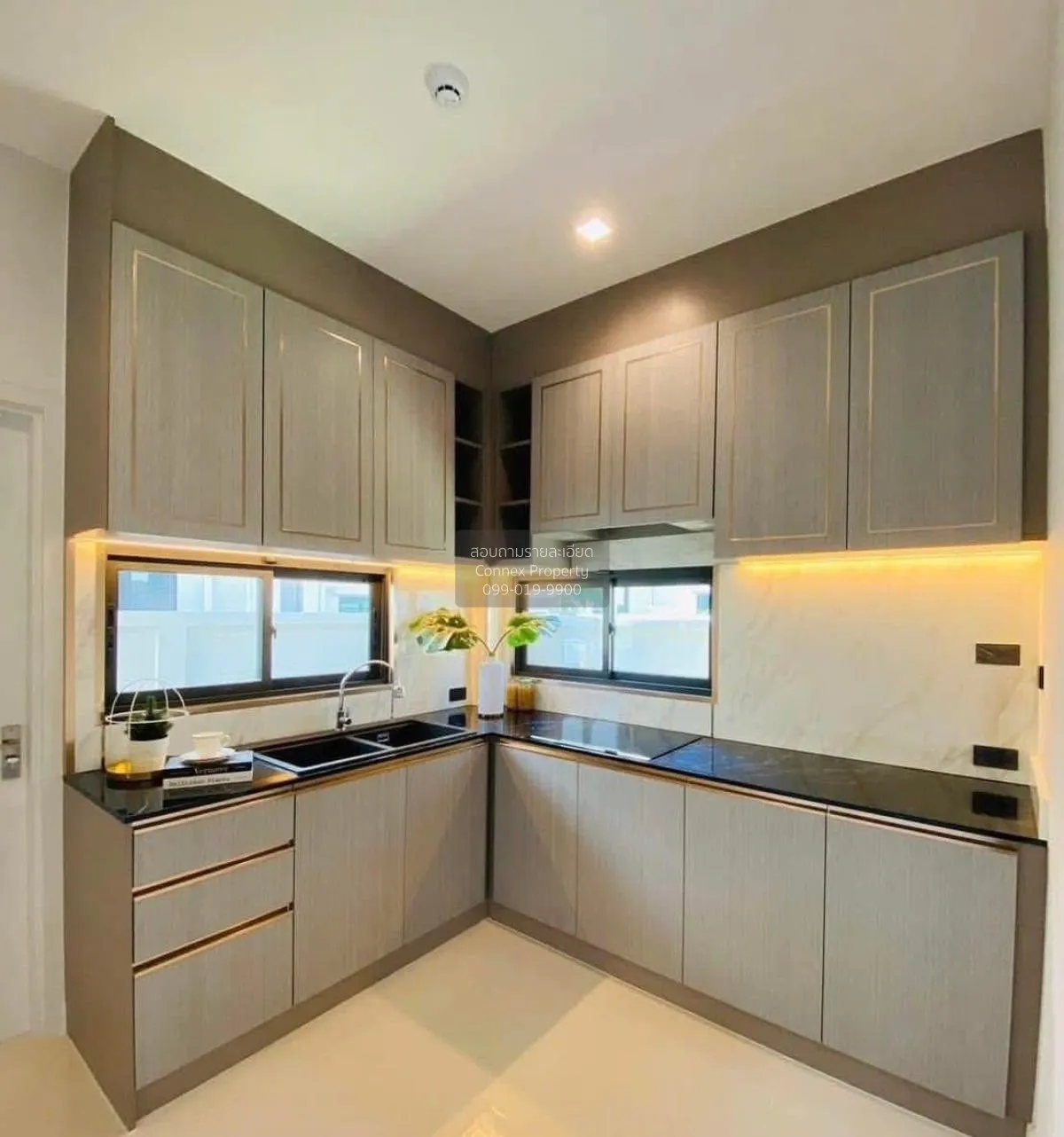 เช่าบ้าน  บางกอก บูเลอวาร์ด รามอินทรา - วัชรพล รีโนเวทใหม่ ออเงิน