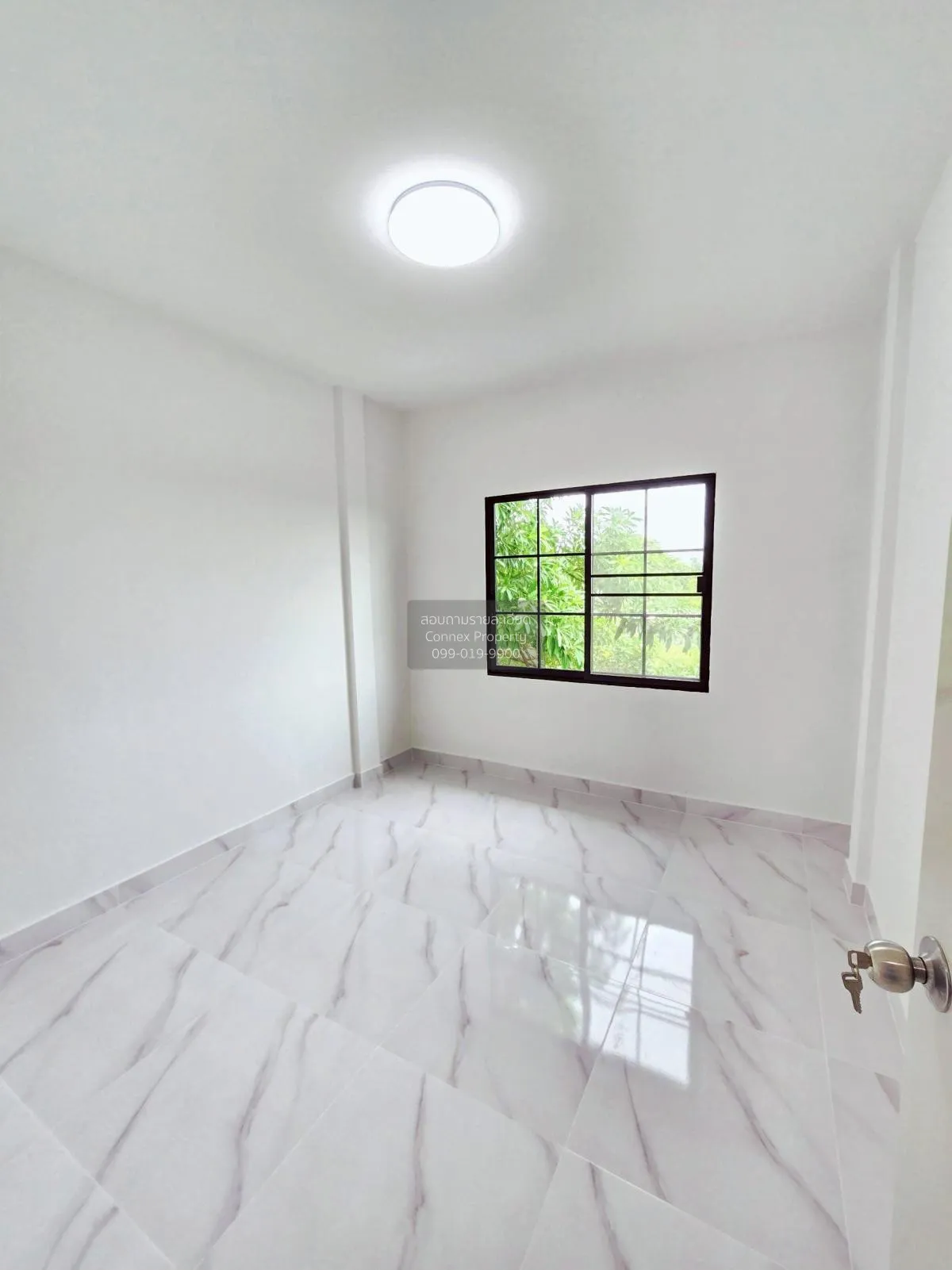 ขายทาวน์เฮ้าส์/ทาวน์โฮม  บ้านฟ้าปิยรมย์ พรีเมียร์ พาร์ค รังสิต-ลำ