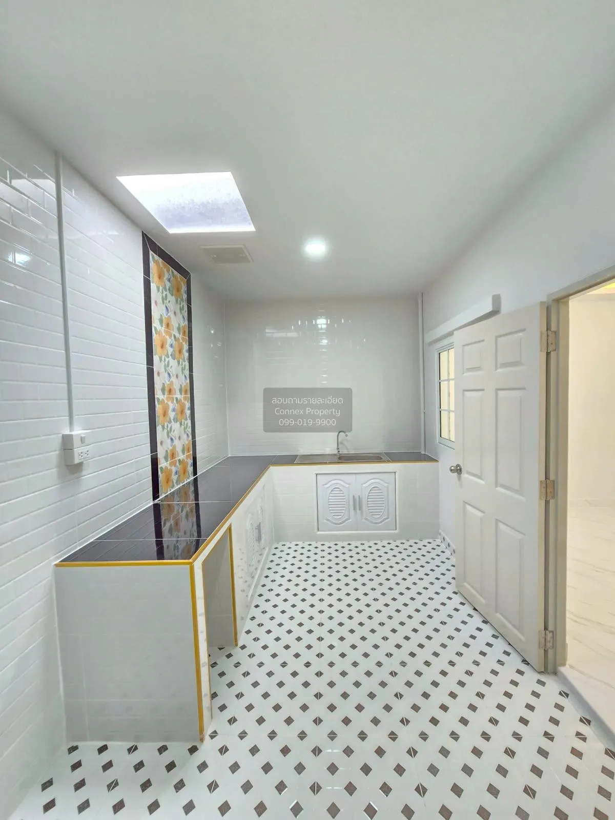 ขายทาวน์เฮ้าส์/ทาวน์โฮม  กรีนการ์เด้นโฮม 8 ลำลูกกา ลำลูกกา ปทุมธา