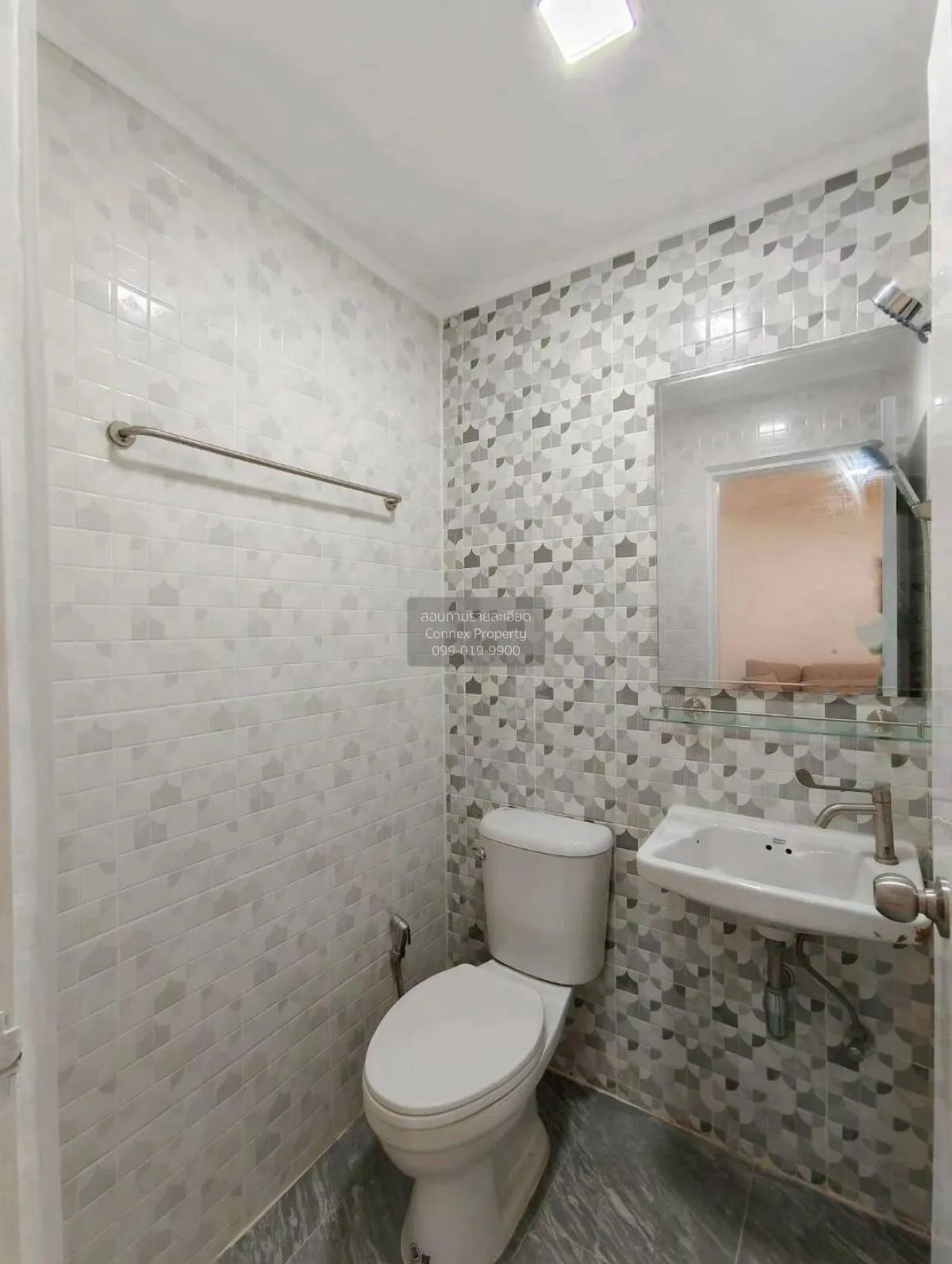 For Sale Townhouse/Townhome  , Baan Pruksa 45 Bangyai , newly ren