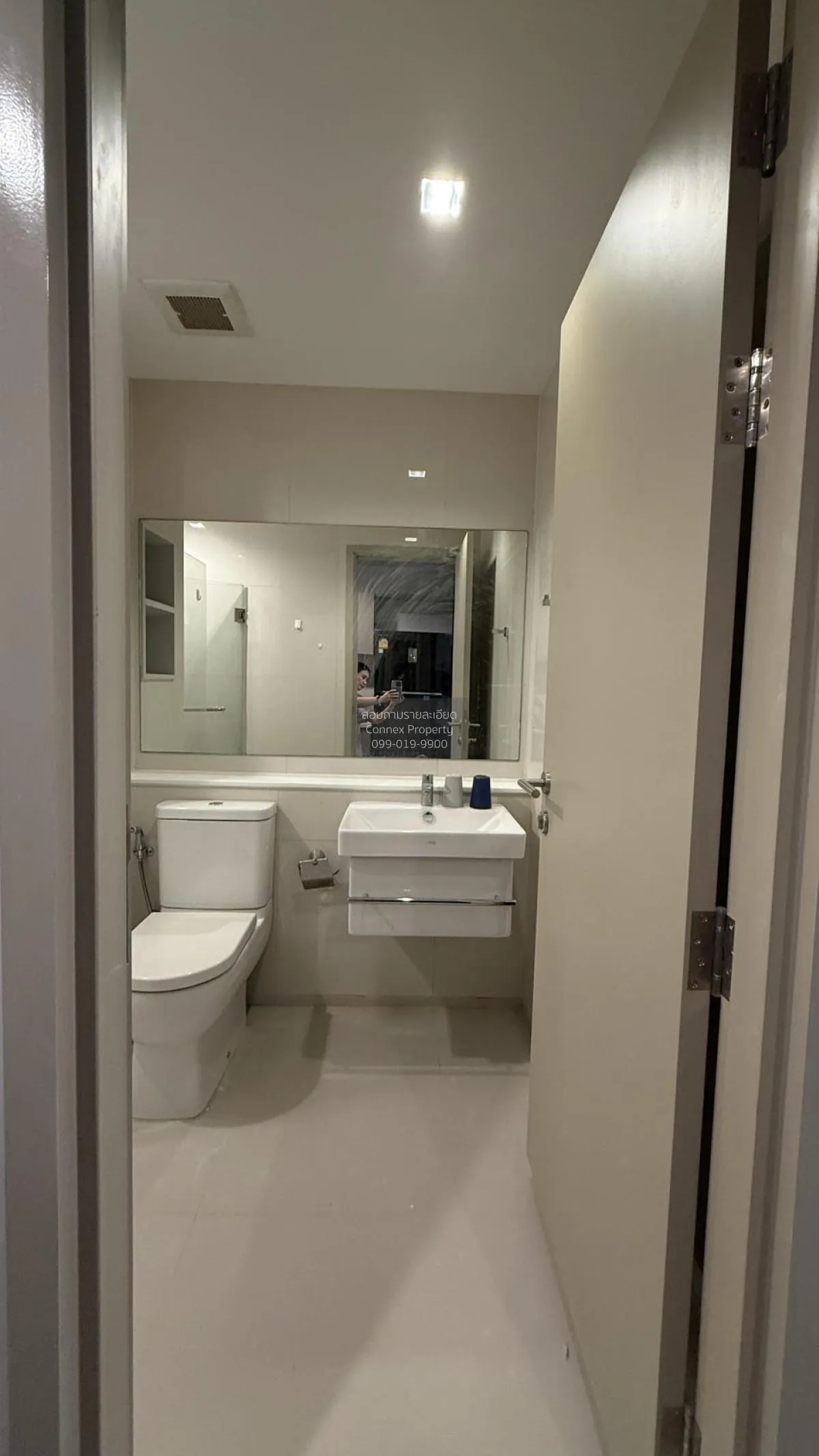 For Rent Condo , Life Ladprao , nice view , high floor , BTS-Ha Y