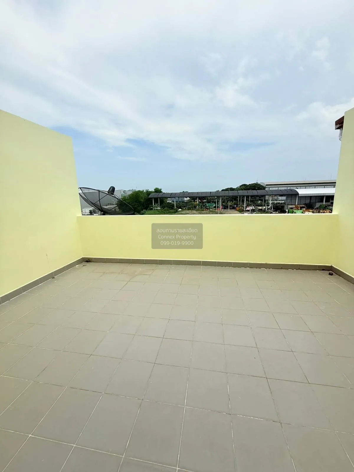 ขายทาวน์เฮ้าส์/ทาวน์โฮม  เดอะ คัลเลอร์ ลิฟวิ่ง ศรีนครินทร์ - วงแห