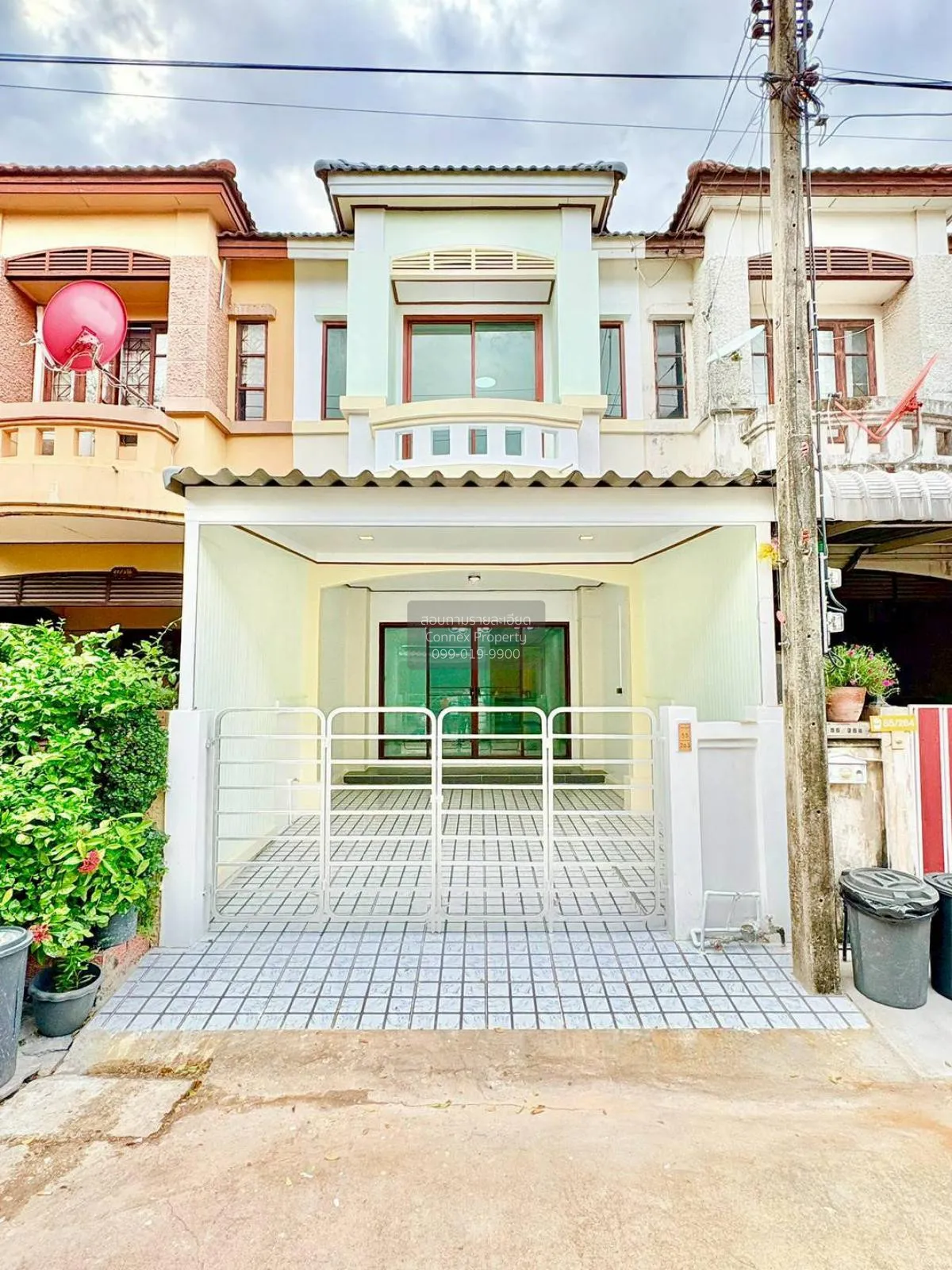 ขายทาวน์เฮ้าส์/ทาวน์โฮม  หมู่บ้านปาริชาติ 345 รีโนเวทใหม่ บางคูวั 1