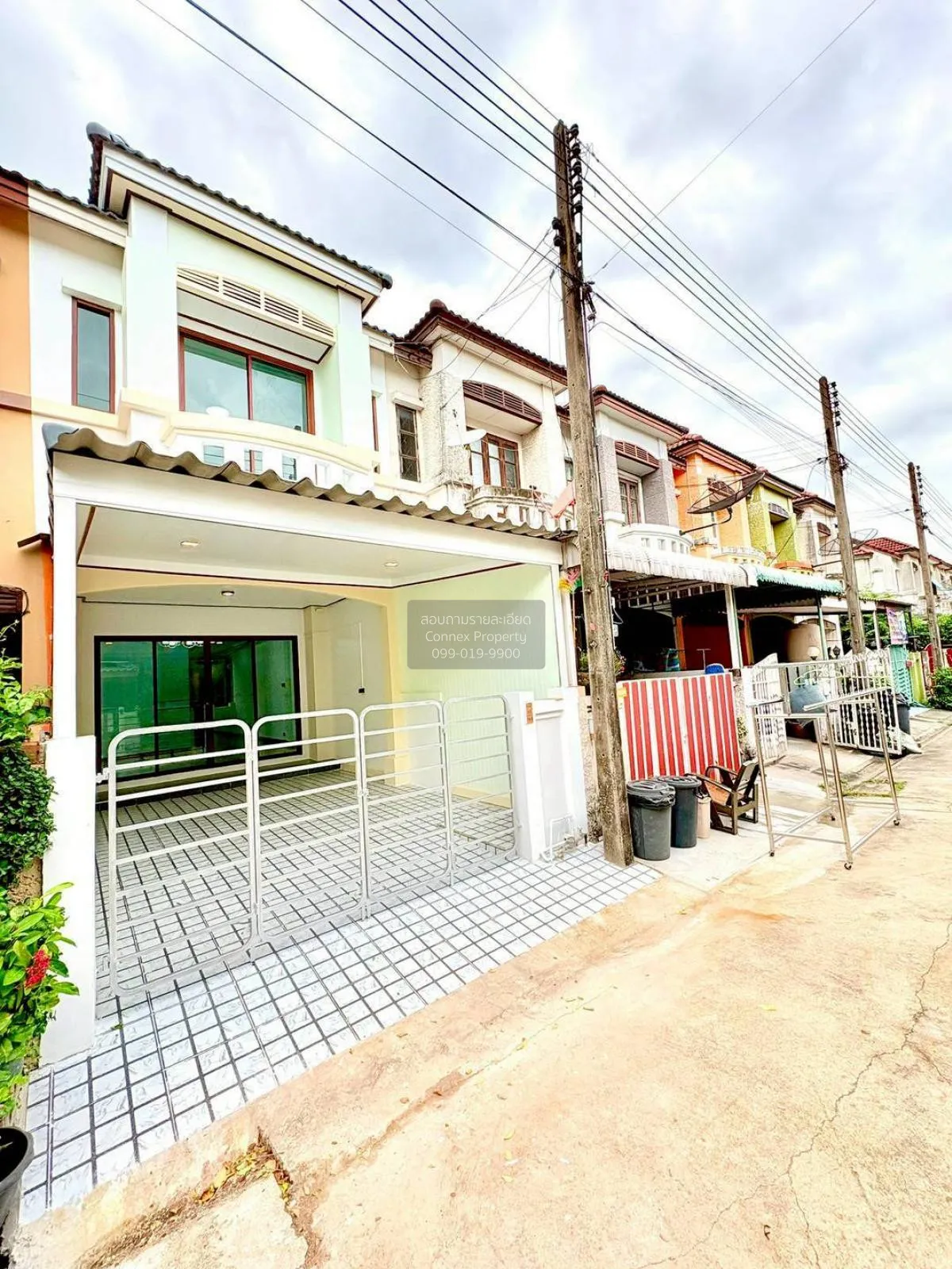 ขายทาวน์เฮ้าส์/ทาวน์โฮม  หมู่บ้านปาริชาติ 345 รีโนเวทใหม่ บางคูวั 2