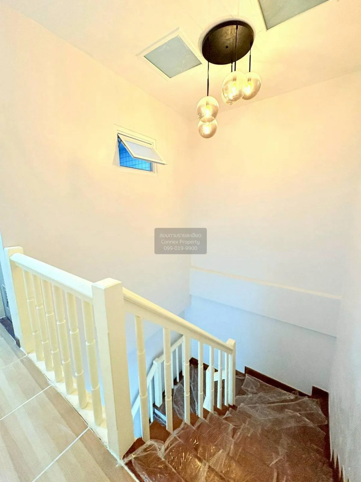 ขายทาวน์เฮ้าส์/ทาวน์โฮม  หมู่บ้านปาริชาติ 345 รีโนเวทใหม่ บางคูวั