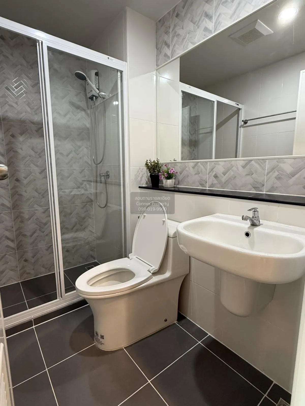 For Rent Condo , Regent Home Bangna (New Project) , high floor , 