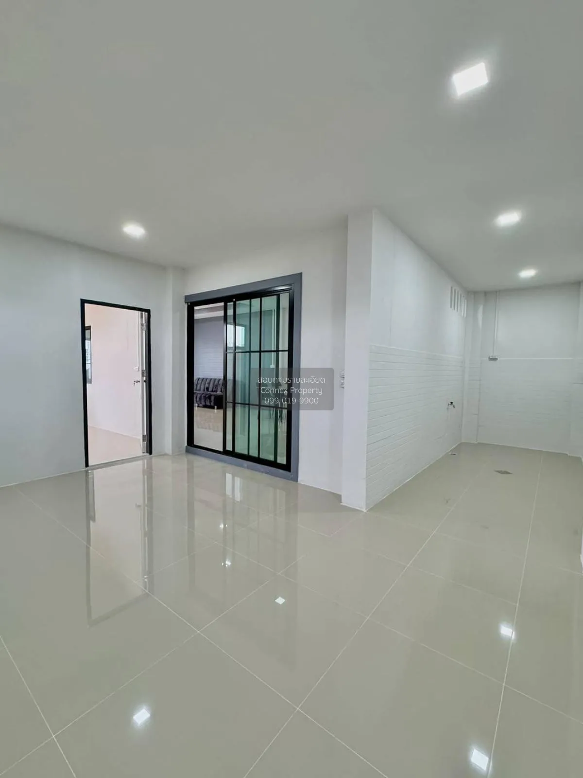 ขายทาวน์เฮ้าส์/ทาวน์โฮม  หมู่บ้านตะวันนา บางกระสอ เมืองนนทบุรี นน