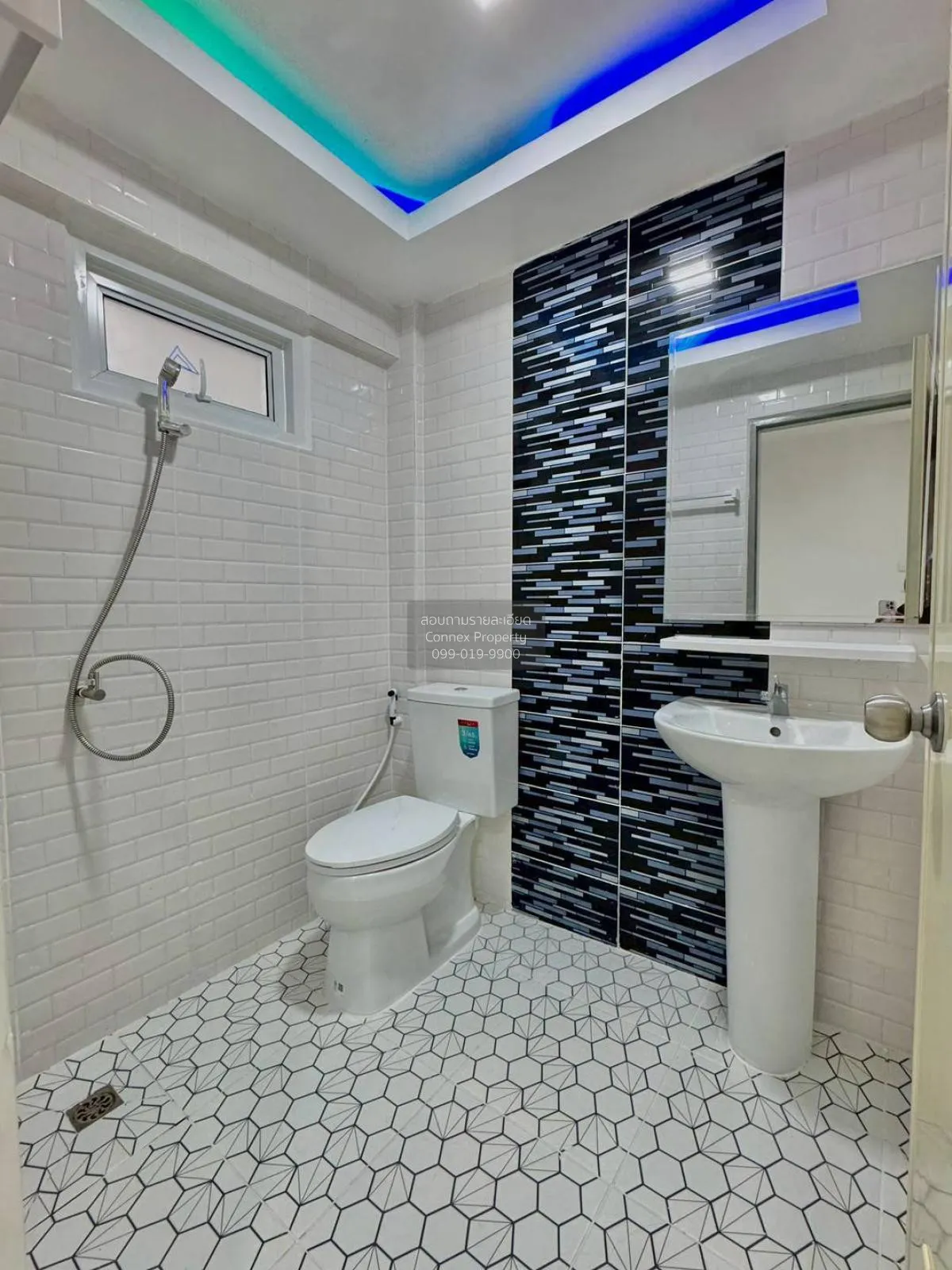 For Sale Townhouse/Townhome  , Jitnarong Garden House , newly ren