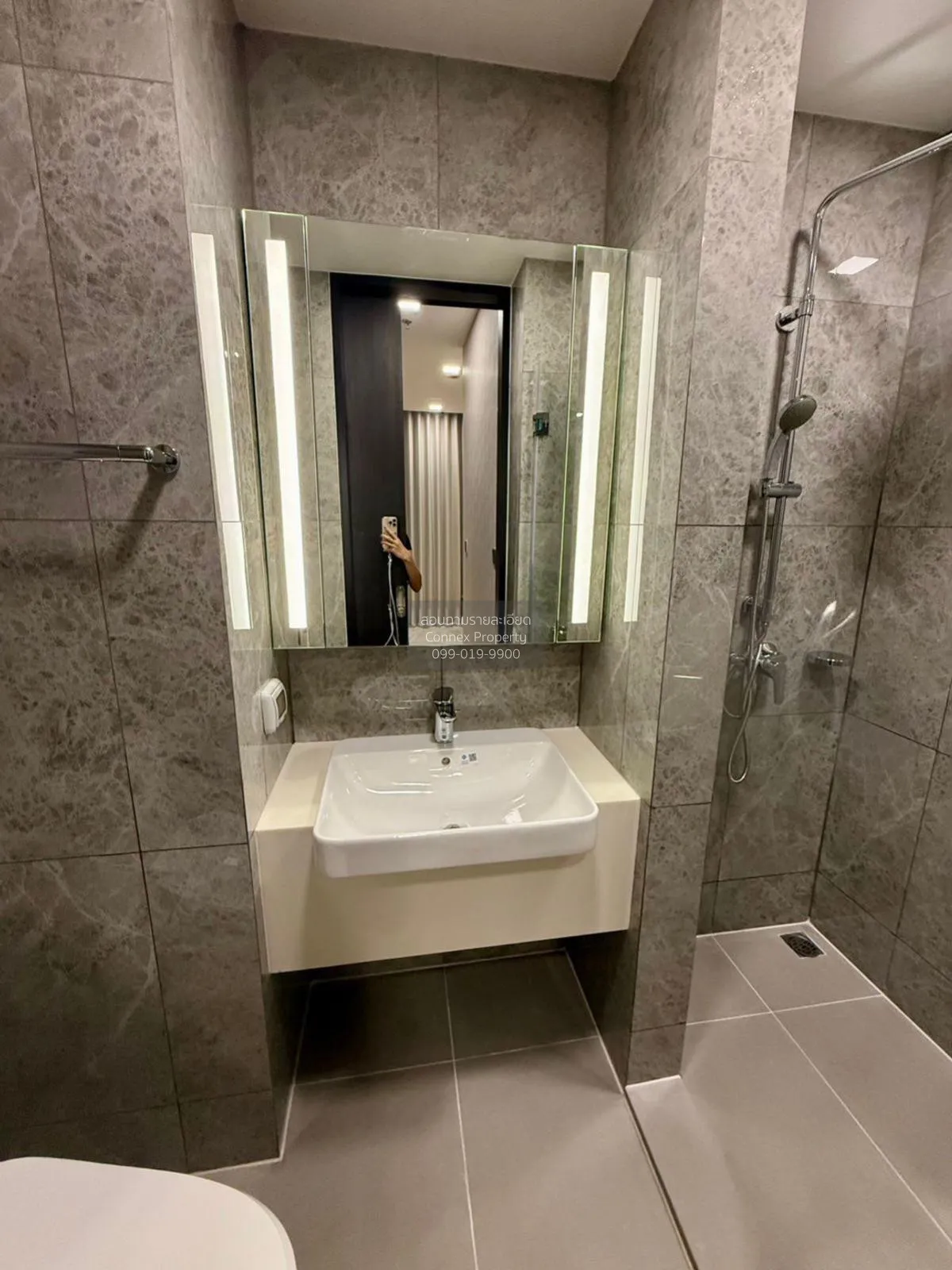 เช่าคอนโด  โนเบิล อราวน์ อารีย์ BTS-อารีย์ สามเสนใน เขต พญาไท กรุ