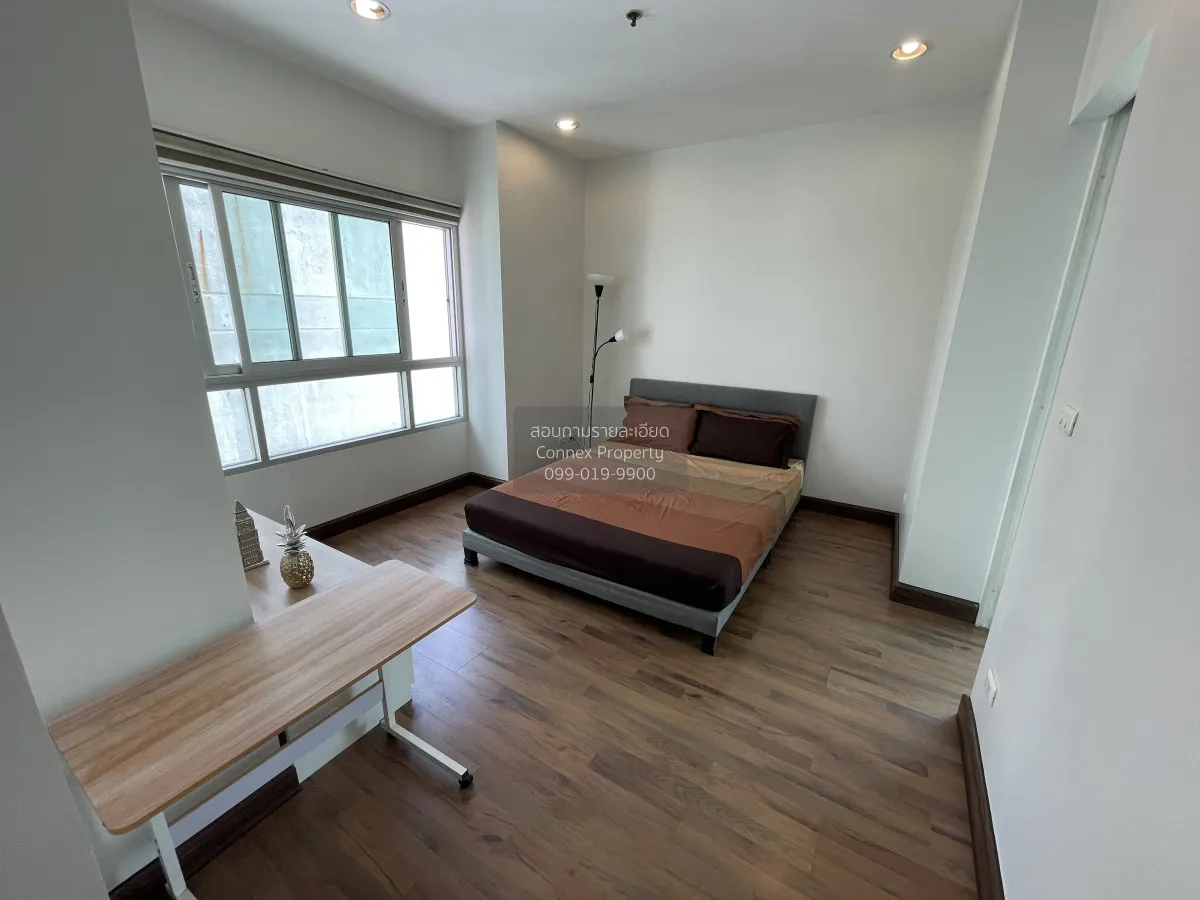 For Rent Condo , Q House Sathorn , corner unit , BTS-Krung Thon B 3