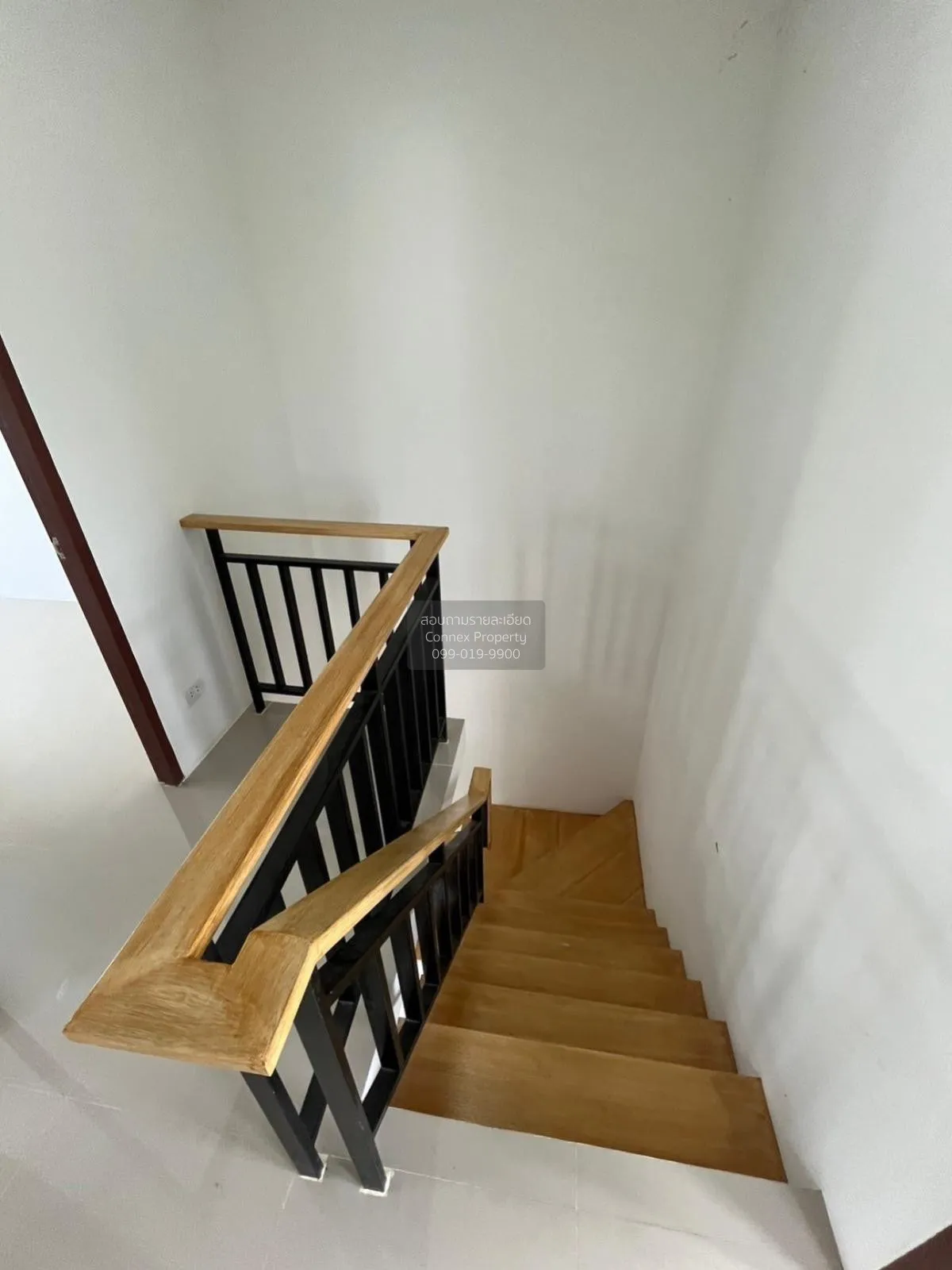 For Sale Townhouse/Townhome  , Baan Rommai 2 Bowin , Bo Win , Si 