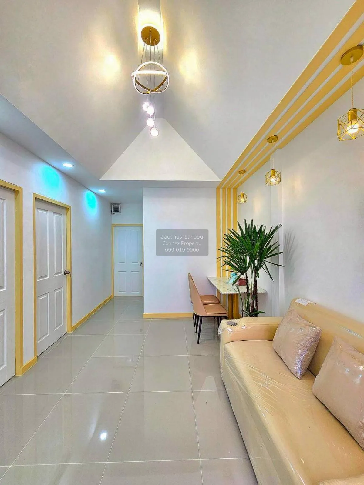 ขายทาวน์เฮ้าส์/ทาวน์โฮม  บ้านบัวทอง 4 บ้านกล้วย-ไทรน้อย รีโนเวทให 4