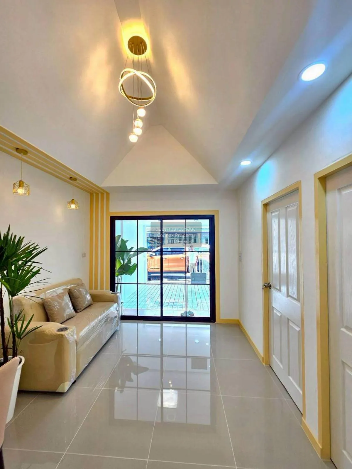 ขายทาวน์เฮ้าส์/ทาวน์โฮม  บ้านบัวทอง 4 บ้านกล้วย-ไทรน้อย รีโนเวทให