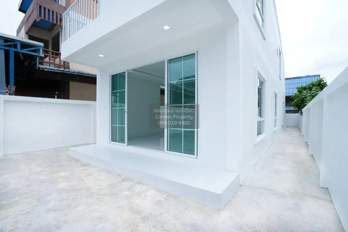 For Sale 2 - storey house area 60 square wah Soi Assumption 12 Ba