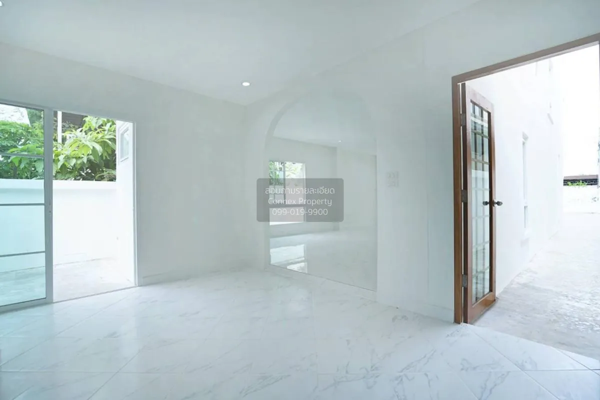 For Sale 2 - storey house area 60 square wah Soi Assumption 12 Ba