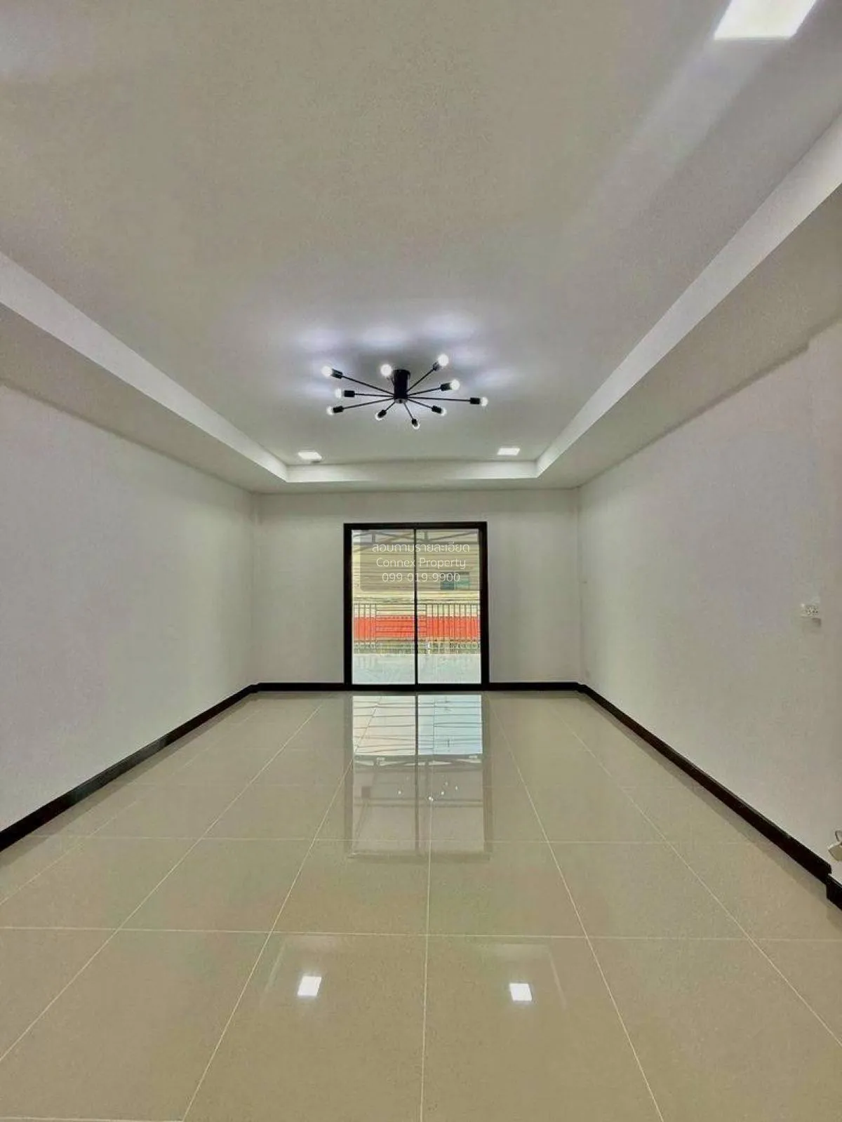 For Sale Townhouse/Townhome  , Piyawararom 2 , newly renovated , 