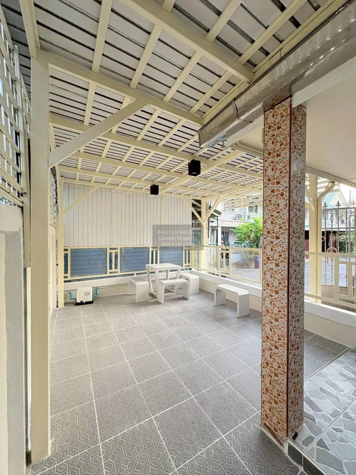 For Sale Townhouse/Townhome  , Baan Pruksa 30/1 Ban Kluai-Sai Noi