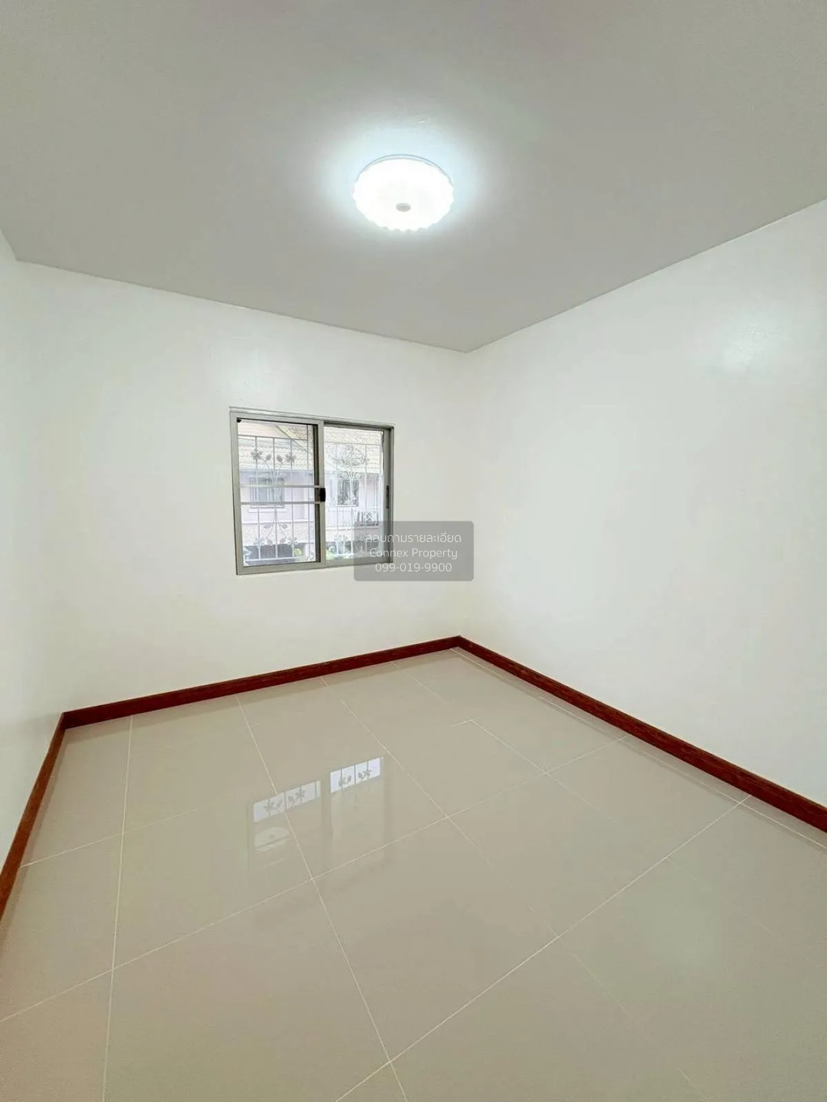 For Sale Townhouse/Townhome  , Baan Pruksa 30/1 Ban Kluai-Sai Noi