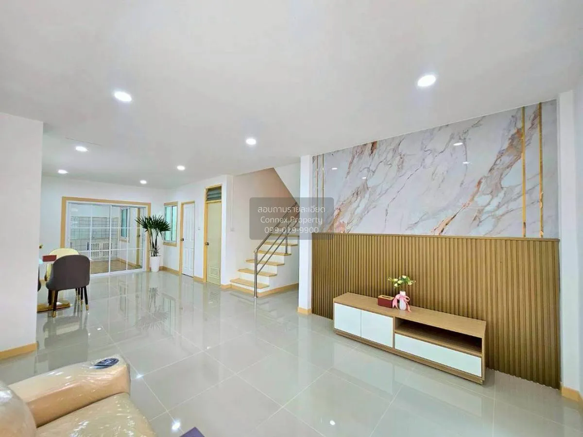 ขายทาวน์เฮ้าส์/ทาวน์โฮม  บ้านสุชา รีโนเวทใหม่ ละหาร บางบัวทอง นนท 4