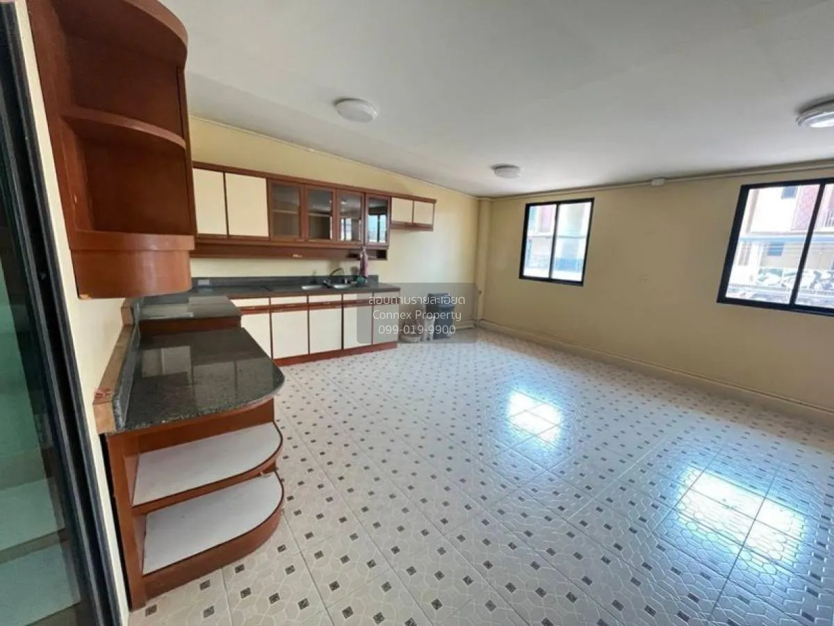 ขายอาคารพาณิชย์ 3 ชั้น ครึ่ง ไชน่าทาวน์ ศาลายา ศาลายา พุทธมณฑล นค