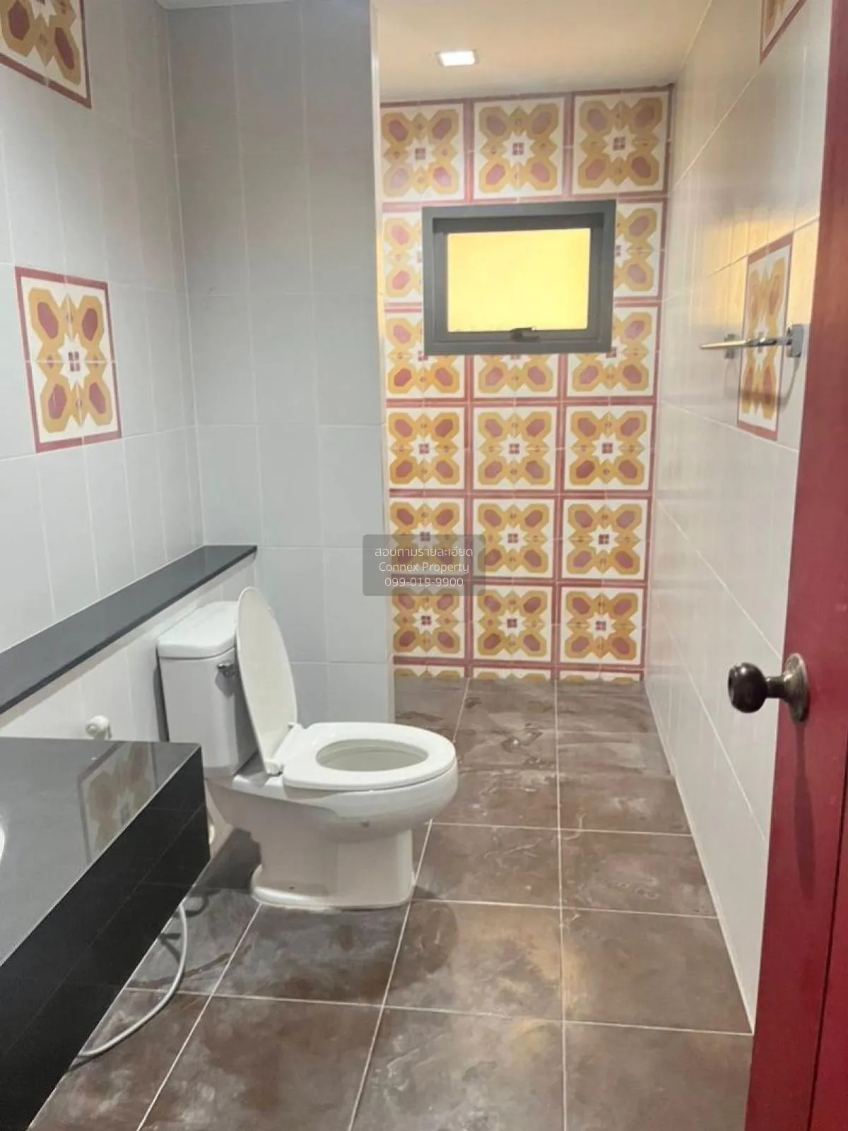 ขายอาคารพาณิชย์ 3 ชั้น ครึ่ง ไชน่าทาวน์ ศาลายา ศาลายา พุทธมณฑล นค