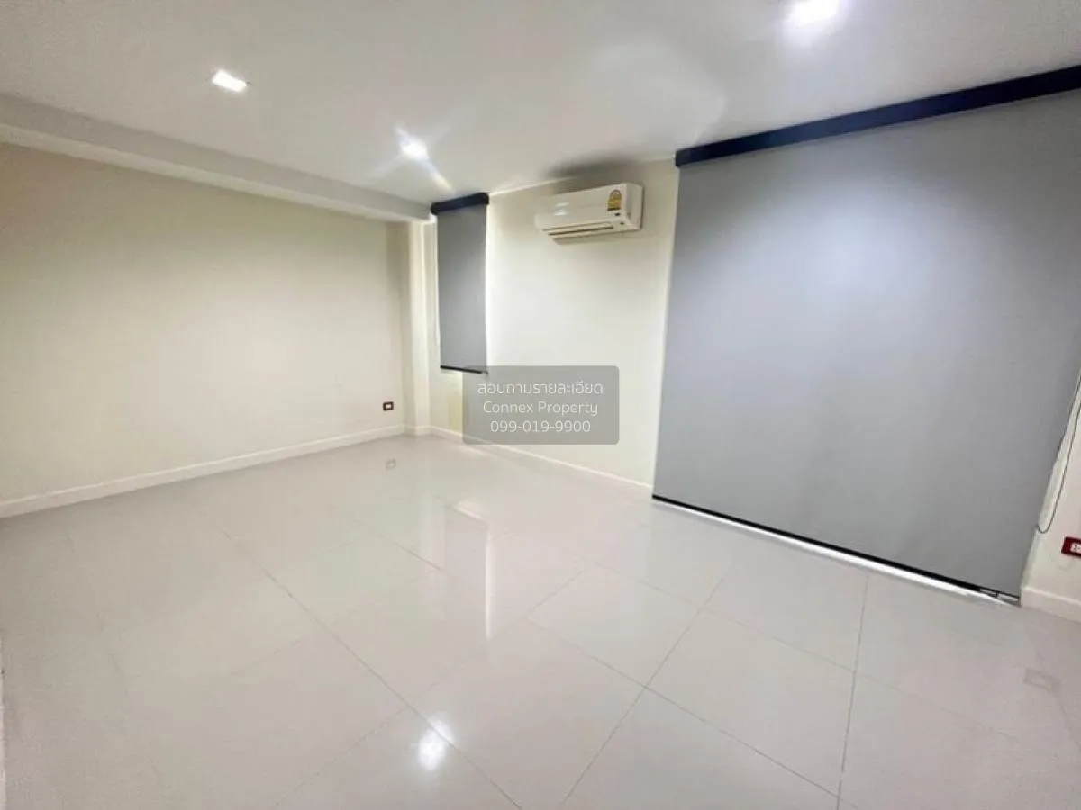 ขายอาคารพาณิชย์ 3 ชั้น ครึ่ง ไชน่าทาวน์ ศาลายา ศาลายา พุทธมณฑล นค