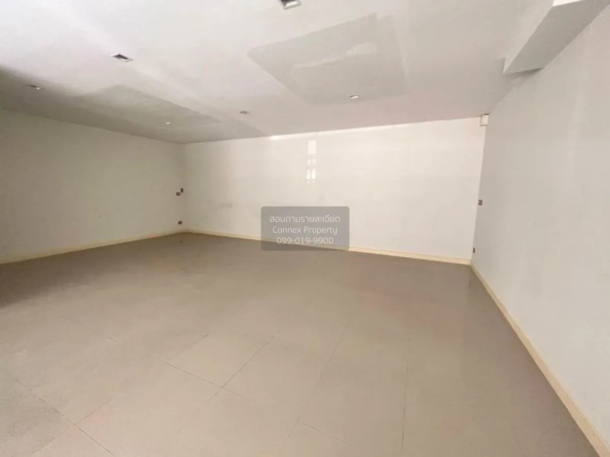 ขายอาคารพาณิชย์ 3 ชั้น ครึ่ง ไชน่าทาวน์ ศาลายา ศาลายา พุทธมณฑล นค