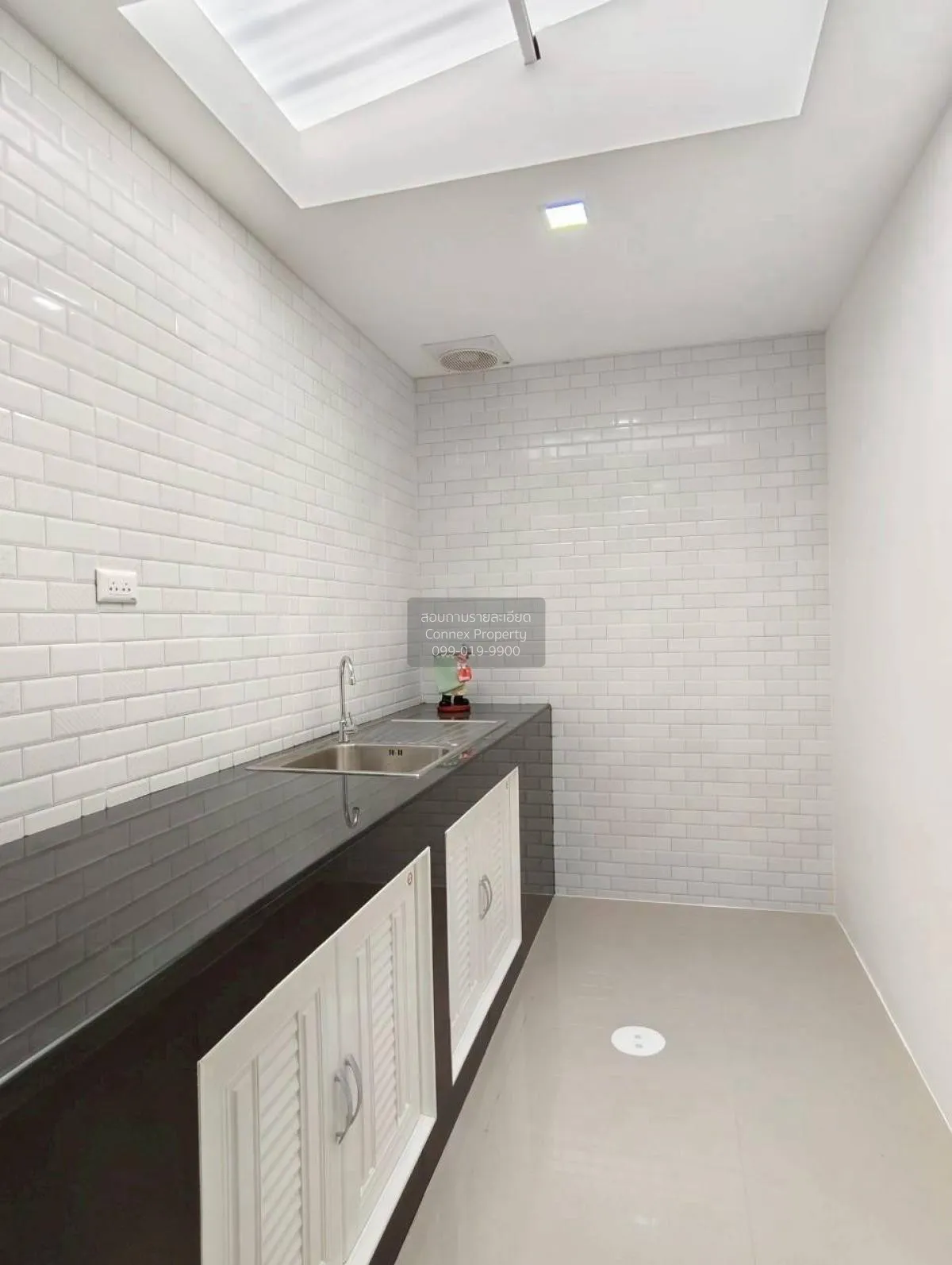 For Sale Townhouse/Townhome  , Baan Pruksa 18 Bangyai , newly ren